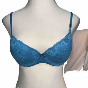 New Victoria Secret Bra 36B Body By Victoria Lined Demi Teal Blue Green Lace